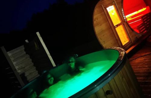 Prusicko Casa | ARKADIA - Domki z balią i sauną nad Wartą