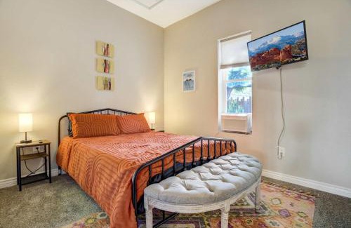 Florence Casa | Arkansas Avenue Downtown Florence Dog-Friendly