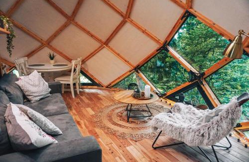 Lisina Casa | Armadillo Houses