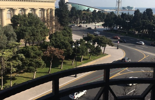 Sabayil Apartamento | Edificio Armani en la calle Zafira Aliyeva