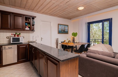 Korithi Casa | Armiriki,2 bedroom Holiday Home