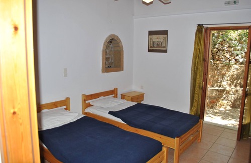 Lefktro Villa | Armonia 2 villa en zona tranquila a 900 metros del mar