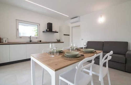 Borgo Milano Apartamento | Armonia Suites -Earth and Water new apartments with garden and pool in Verona