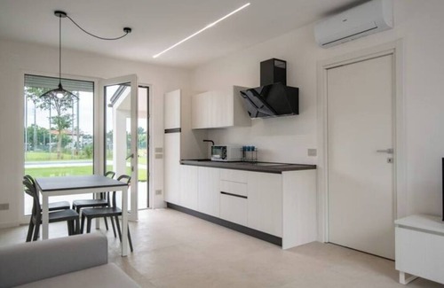 Borgo Milano Apartamento | Armonia Suites -Earth and Water new apartments with garden and pool in Verona