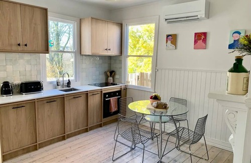 Ballarat Cabaña | Armstrong Cottage