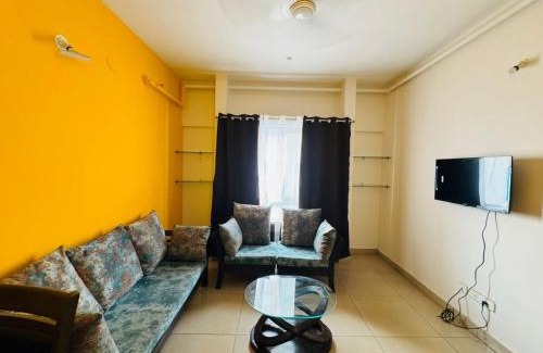 Phase 1 Apartamento | Aroma sky heights