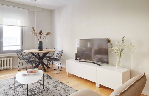 San Sebastian Centro Apartamento | Arrasate 2 by FeelFree Rentals