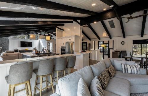 Lake Arrowhead Casa | Arrowhead Lair