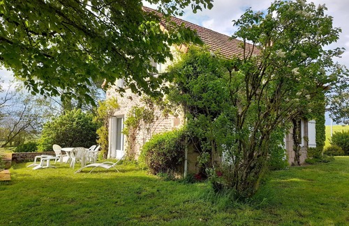 Ars-les-Favets Casa | Ars Les Favets: Casa / villa / chalet - Ars Les Favets