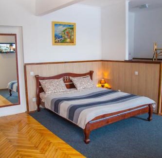 Ternopil Apartamento | ART ApartmenT