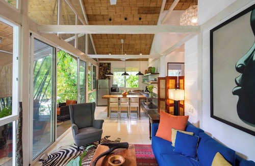 Playa Santa Teresa Apartamento | Art Bungalow Walking distance to Beach and pool