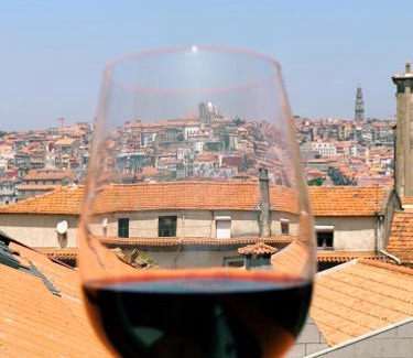 Santa Marinha Apartamento | Art Cottage with oPorto View!