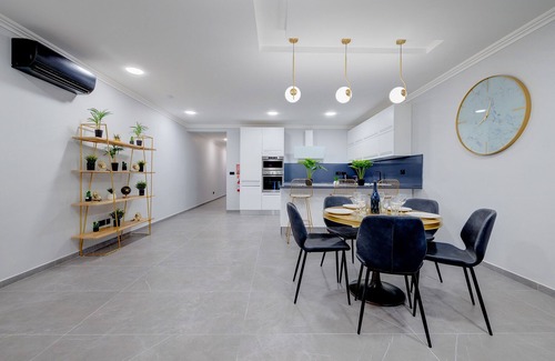 Sliema Apartamento | Art Deco Apartment in Central Sliema