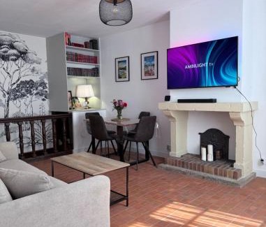 Blois Apartamento | Art district Triplex next to Royal Castle