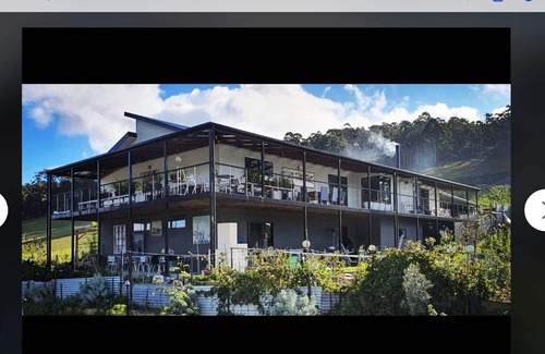 Huonville Casa | Art House.Paintings in hallway, bathroom, toilet, living areas and bedrooms.