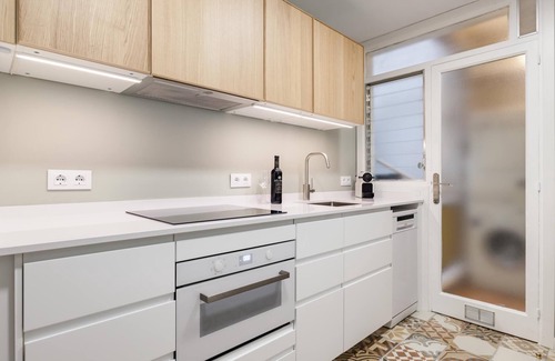 Sant Antoni Apartamento | Art House Renoir Plaza Universitat Sant Antoni