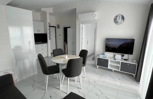 Avsallar Apartamento | Art Life apartments (Sky)