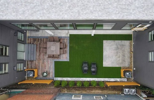 Tremont Casa | Art of Tremont : Theatre Room : Location!