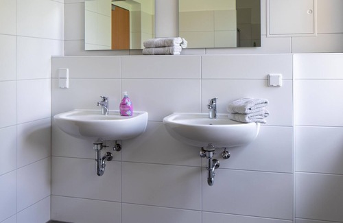 Cossebaude Apartamento | Art room - guest house Dresden - old school Gohlis