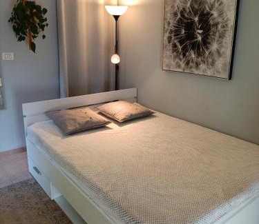 Megido Apartamento | art room
