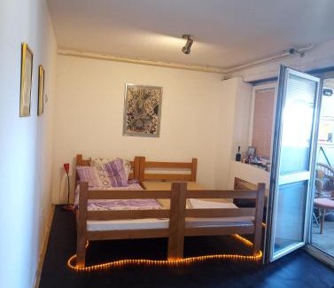 Vozdovac Casa | Art studio Banjica