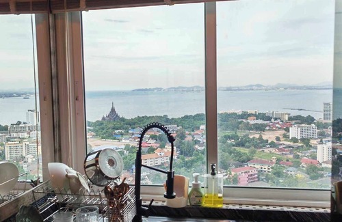 North Pattaya Apartamento | Art Under the Clouds 32nd floor sea view SuperHost