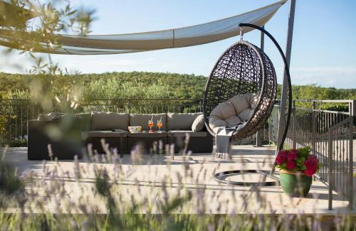 Sorici Villa | Art Villa Sis