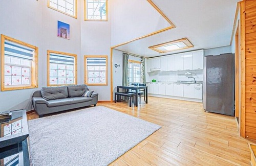 Jeongseon Casa | Arte Pension