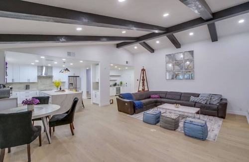 San Diego Casa | Artesian Estates -5BR Retreat- Games & Views