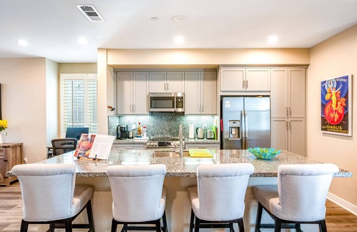 Santa Barbara Casa | Artful corner townhome by parks & pier - pool, hot tub, firepit, central AC, W/D
