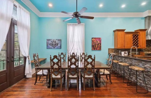 Faubourg Marigny Casa | Artful 5BR Oasis w/Pool & Hot Tub, Steps to FQ