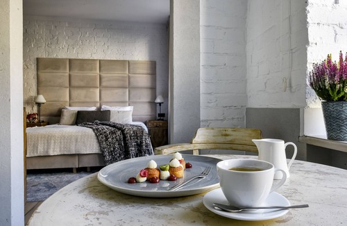Nowa Praga Hotel | Arthotel Stalowa 52