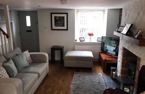 Hillsborough Casa | Arthur Street Guest Cottage No16