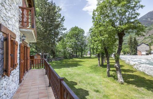 Arties Apartamento | Arties Luxury Apartments - parking a pie de pistas Val de Ruda