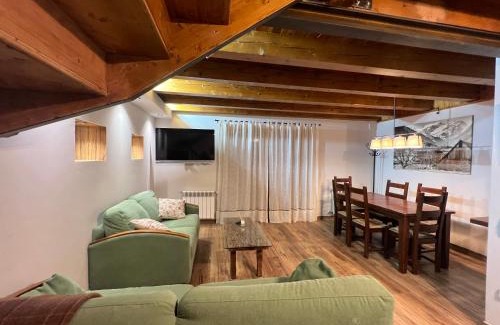 Arties Apartamento | Arties Luxury Apartments - parking a pie de pistas Val de Ruda