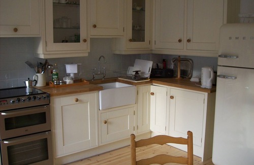 Passage East Casa | Artisan Cottage in Historic Village
