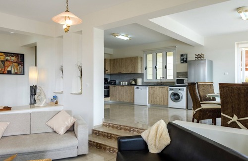 Cape Greko Villa | Artisan Homes # Anastel 2 Unique luxury villa with private overflow pool.