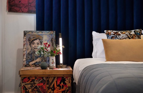 Hepburn Springs Cabaña | Artist's Garden Cottage, Hepburn Springs Vic - Artist, David Bromley