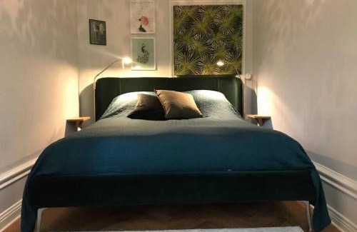 SoFo Apartamento | Artistic and light 2 room apartment in SoFo 65sqm