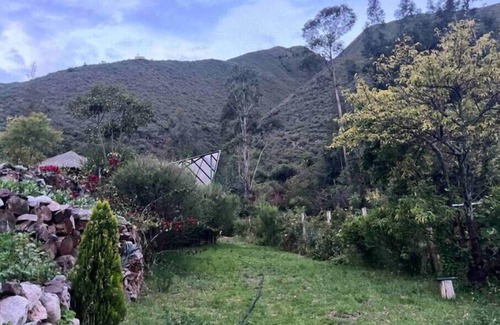 Urubamba Chalet De Esquí | Artistic country cottage in the Sacred Valley of Peru
