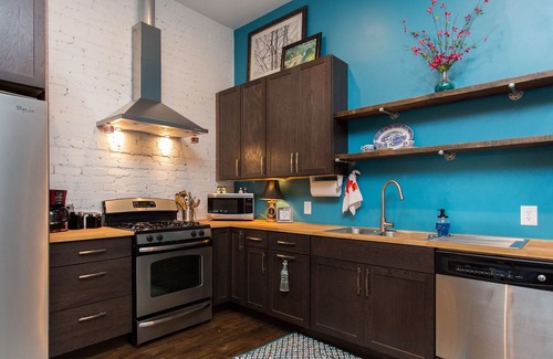 Michigan City Casa | Loft artística cerca de las playas del lago Michigan, cervecerías artesanales y tiendas de venta