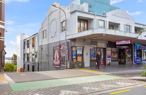 Newton Apartamento | Artists Retreat in the Heart of the City 1 BR BA
