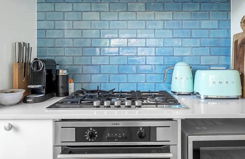Bondi Beach Casa | Artscape - Bondi Beach Villa. Luxury family home, steps from all Bondi has to offer!