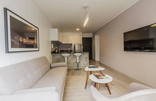Barranco Apartamento | Artsy 1BR in Barranco