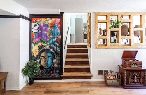 Lithonia Casa | Artsy and eclectic retreat with private pool and hot tub located near Atlanta