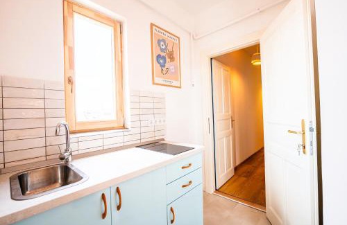 Erzsebetvaros Apartamento | Artsy Loft Downtown 2