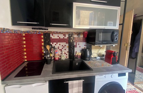 Republique–Point-du-Jour Apartamento | Arty studio