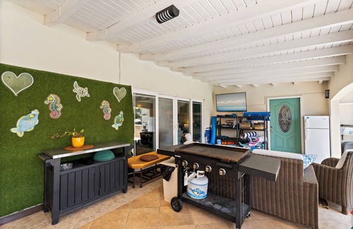 Palm Beach Casa | Aruba Home - Paradise! Short Walk to Beaches- Must See!