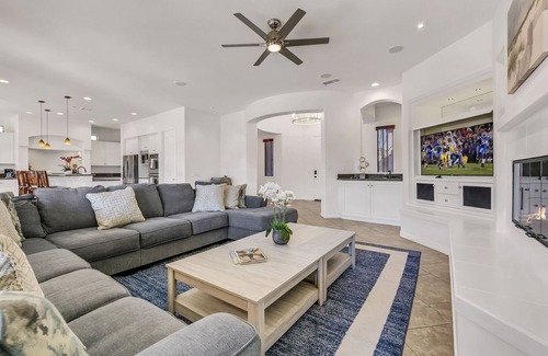 Rancho Santana Casa | Arundel: Pool, Spa, Pool Table, Putting Green!