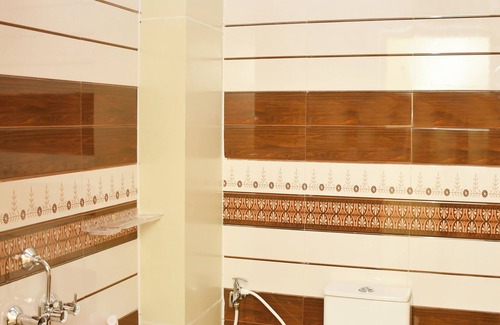 Namakkal Hotel | ARUVI RESORT